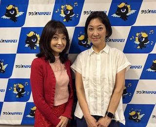 大人のラヂオ収録風景1 width=